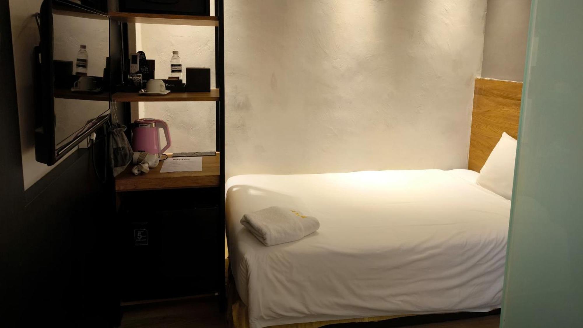Roxy Hotel Padungan Кучинг Экстерьер фото